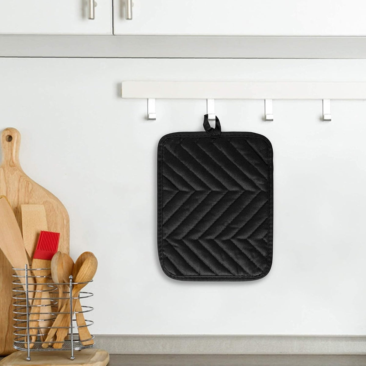 R HORSE 6Pcs Black Pot Holders with Pocket for Kitchen, 7''x 9''