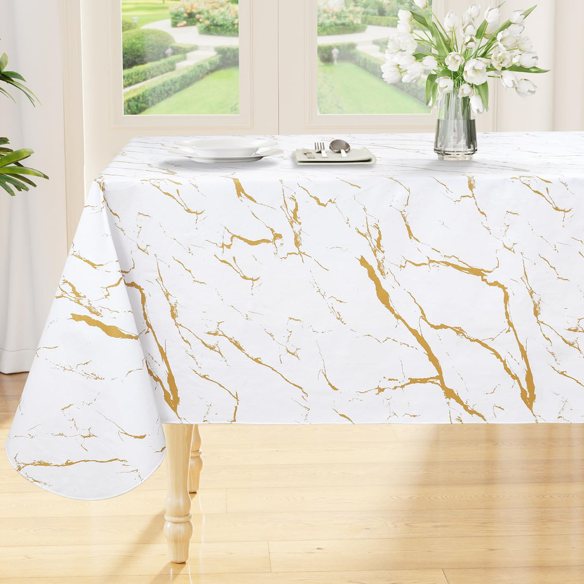 Smiry Rectangle Table Cloth, Waterproof Vinyl Tablecloths with Flannel Backing, Wipeable Spillproof Plastic Table Cover for Dining, Indoor and Outdoor (Champagne, 60 "x 84")