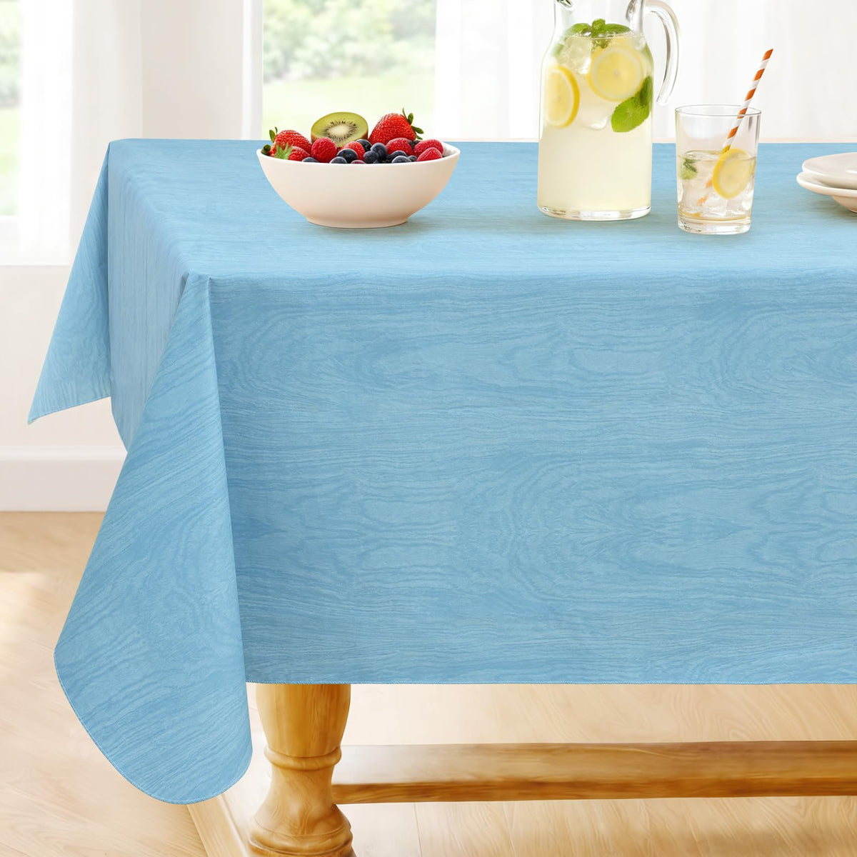 Smiry Rectangle Table Cloth, Waterproof Vinyl Tablecloths with Flannel Backing, Wipeable Spillproof Plastic Table Cover for Dining, Indoor and Outdoor (Champagne, 60 "x 84")