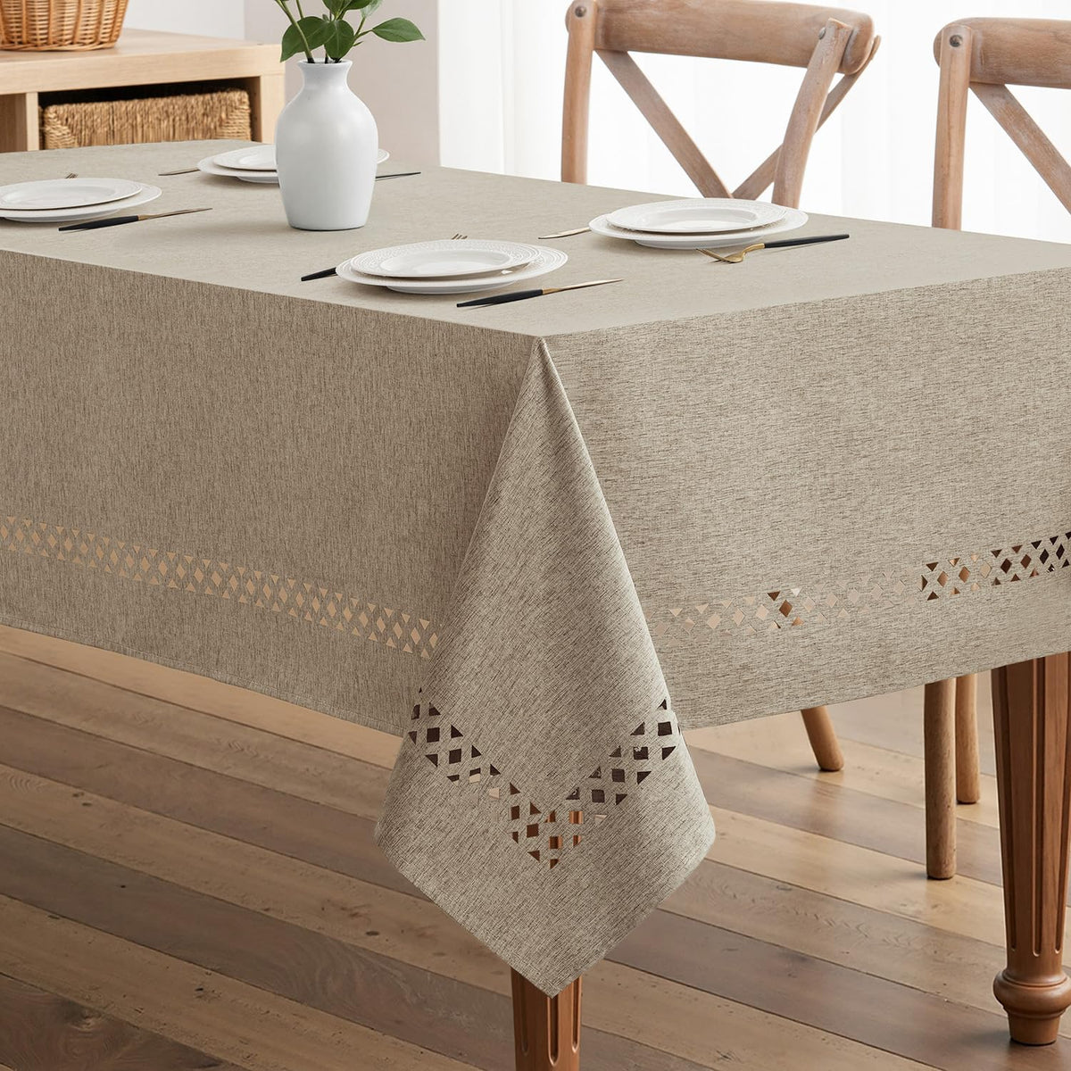 MIULEE Pink Rectangle Tablecloth with Decorative Cutouts 52x70 Inch