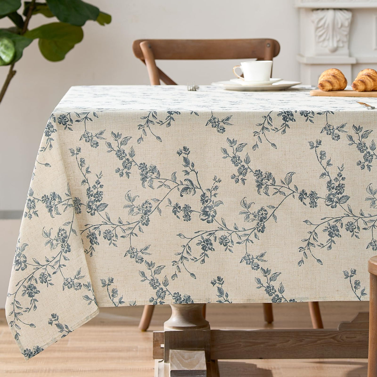 jinchan Black Farmhouse Floral Linen Rectangle Table Cloth 52 x 70 Inch