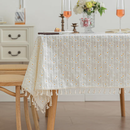 Rectangular Cotton Oil Proof Table Cloth Rectangle Tablecloth Fabric Waterproof for Kitchen Dining Farmhouse Outdoor Printed Daisy Floral 55x70inch,4-6 Seats,White