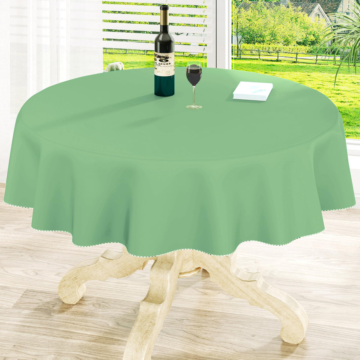 homing Rectangle Black Vinyl Waterproof Tablecloth with Flannel Backed