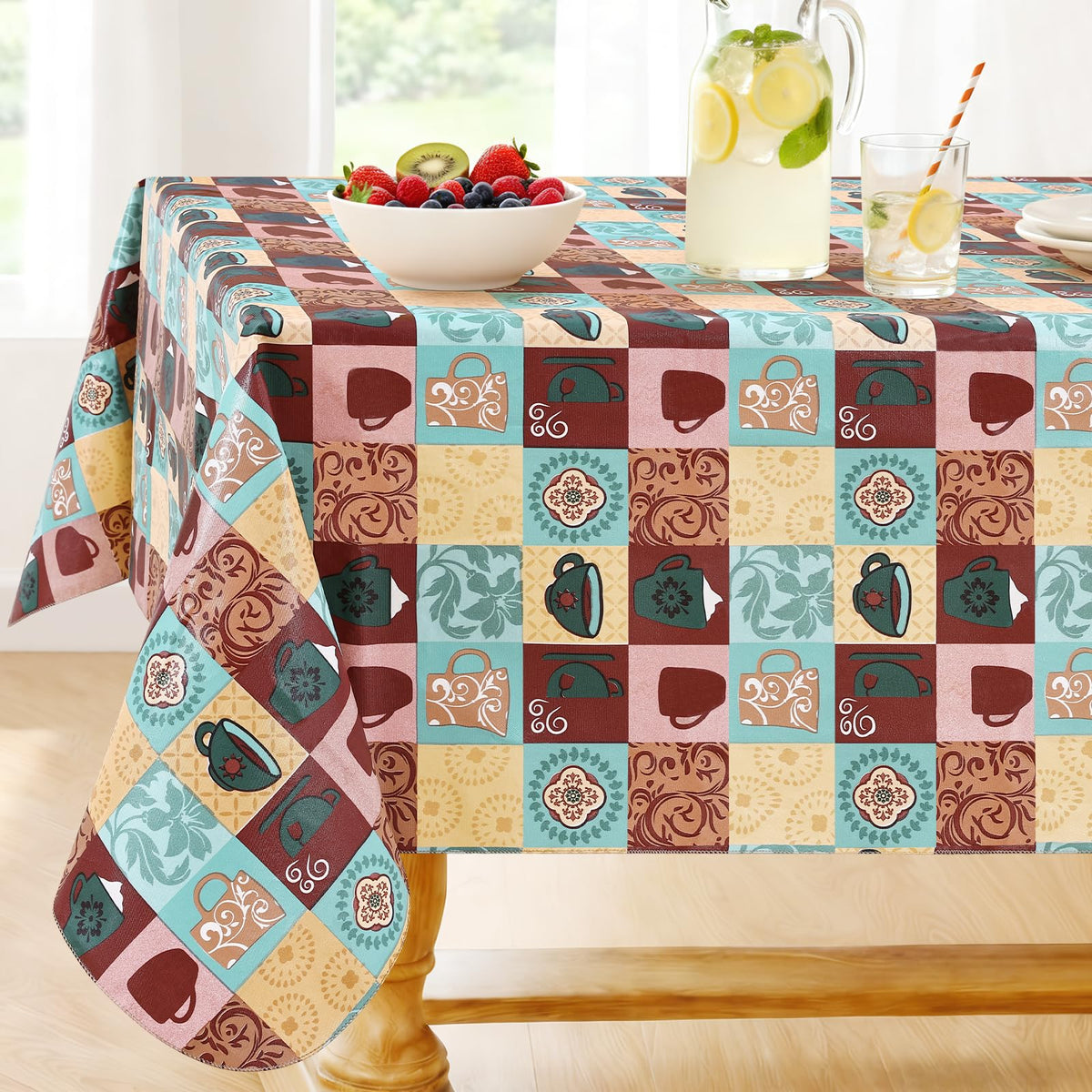 Smiry Rectangle Table Cloth, Waterproof Vinyl Tablecloths with Flannel Backing, Wipeable Spillproof Plastic Table Cover for Dining, Indoor and Outdoor (Champagne, 60 "x 84")