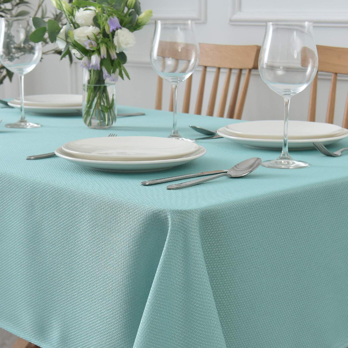 maxmill Rectangle Textured Tablecloth Waterproof Spillproof Wrinkle Free Table Cloth, Kitchen Dining Tabletop Decoration, Fabric Table Cover for Outdoor and Indoor Use, 52 x 70 Inch, Sage Green