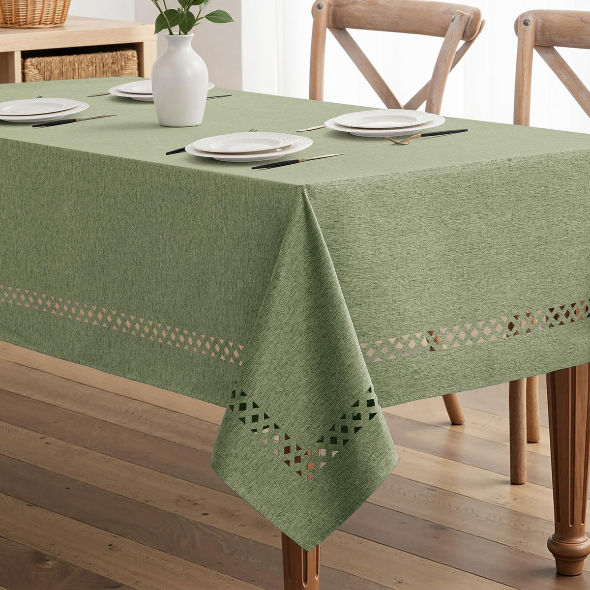 MIULEE Pink Rectangle Tablecloth with Decorative Cutouts 52x70 Inch
