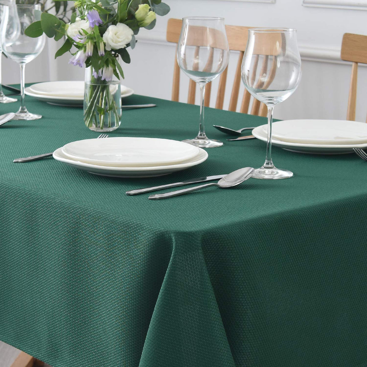 maxmill Rectangle Textured Tablecloth Waterproof Spillproof Wrinkle Free Table Cloth, Kitchen Dining Tabletop Decoration, Fabric Table Cover for Outdoor and Indoor Use, 52 x 70 Inch, Sage Green