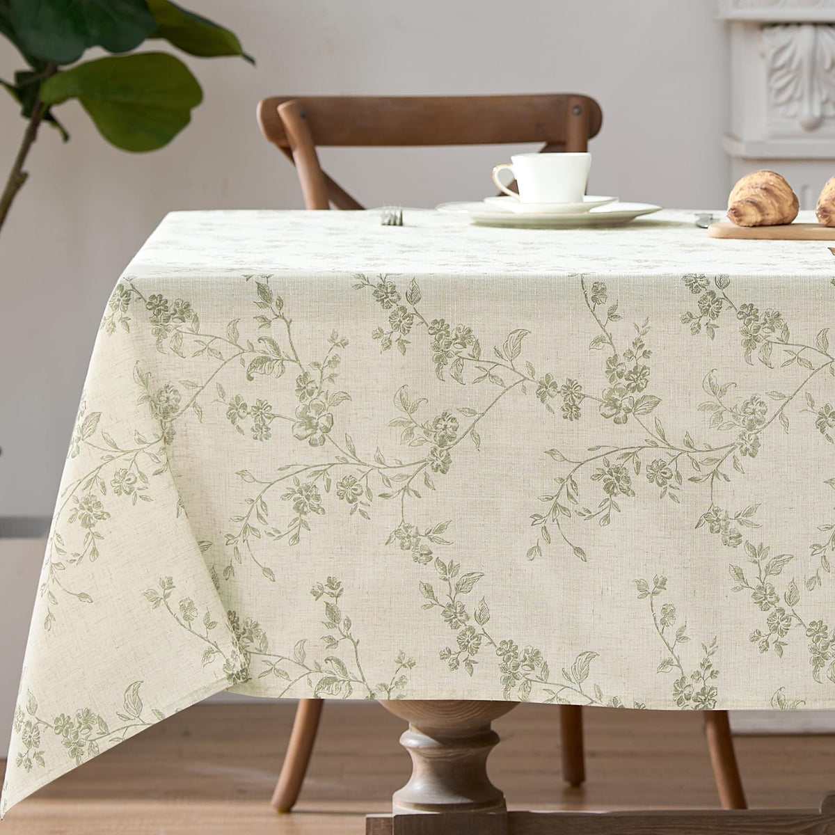 jinchan Black Farmhouse Floral Linen Rectangle Table Cloth 52 x 70 Inch
