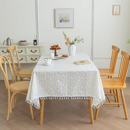 Rectangular Cotton Oil Proof Table Cloth Rectangle Tablecloth Fabric Waterproof for Kitchen Dining Farmhouse Outdoor Printed Daisy Floral 55x70inch,4-6 Seats,White