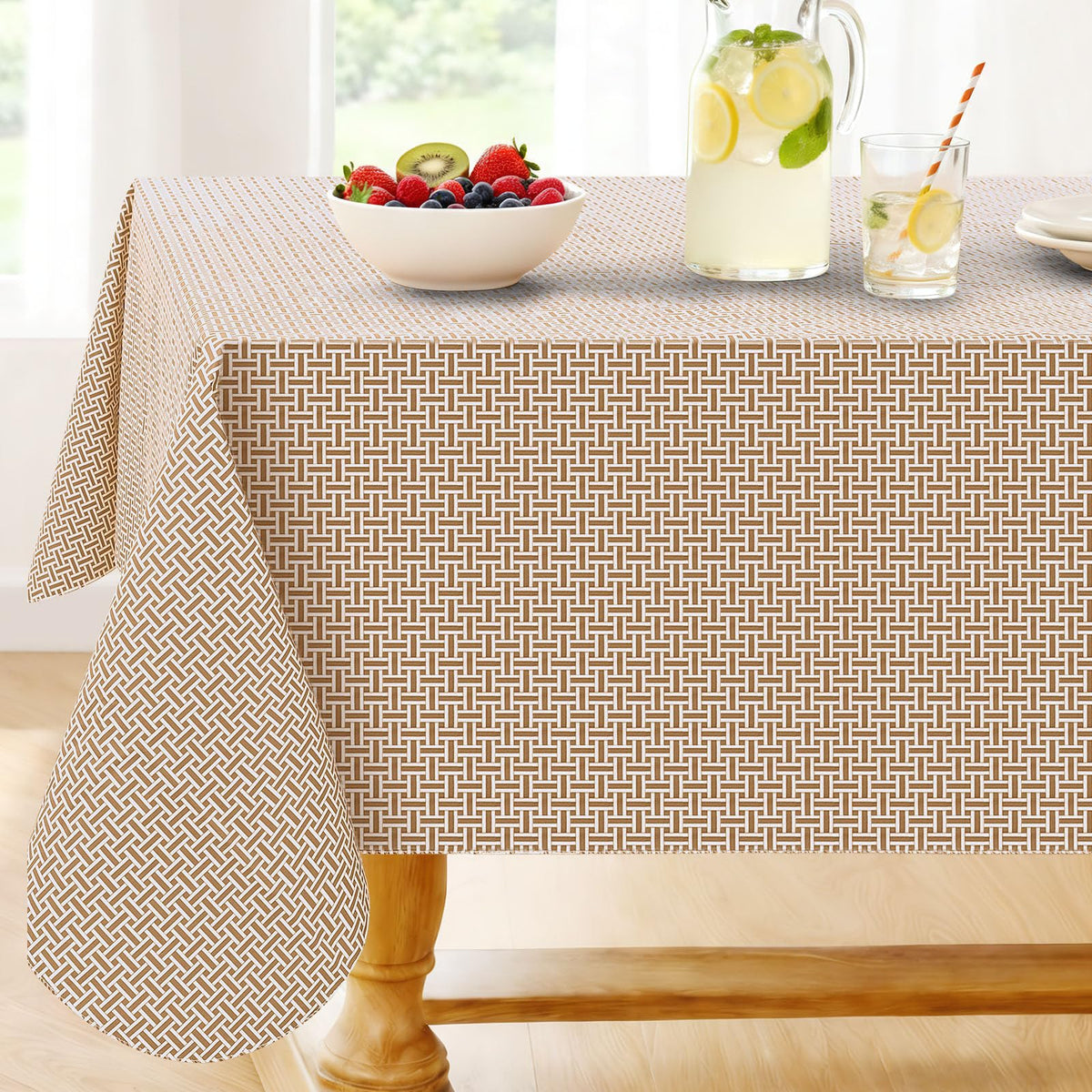 Smiry Rectangle Table Cloth, Waterproof Vinyl Tablecloths with Flannel Backing, Wipeable Spillproof Plastic Table Cover for Dining, Indoor and Outdoor (Champagne, 60 "x 84")